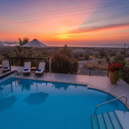 ヴィラ Pool Overlooking The Sea *